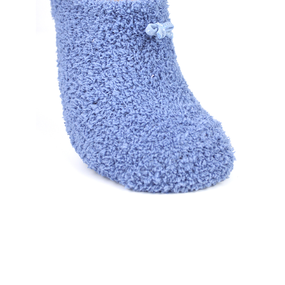 Anti slipwomen cozy crew socks with accerssiories winter sleep bed floor home fluffy socks