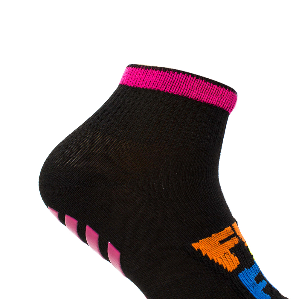 Trampoline park socks indoor playground anti slip grip jump socks