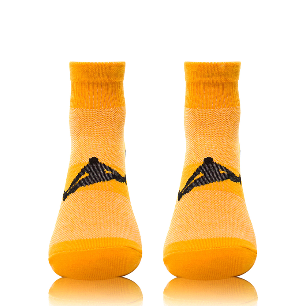 Non slip skid socks for women men slipper socks with grippers for anti-slip trampoline socks