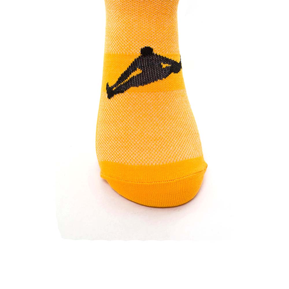 Non slip skid socks for women men slipper socks with grippers for anti-slip trampoline socks