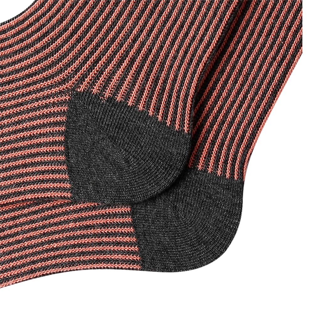 Double needle uniex fashion men socks 